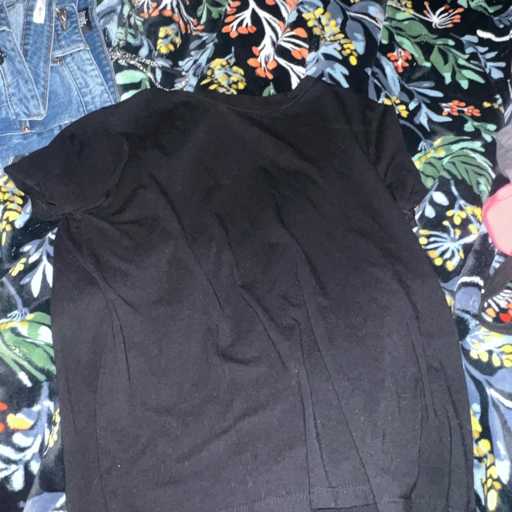 Khols plain black shirt